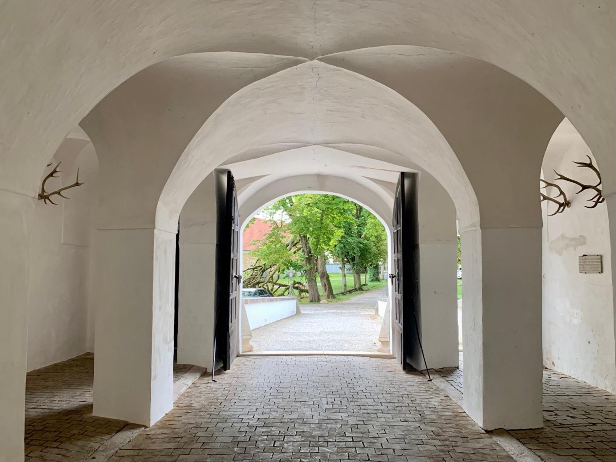 Wohnen Im Wasserschloss Sandizell Schrobenhausen Eksteriør bilde