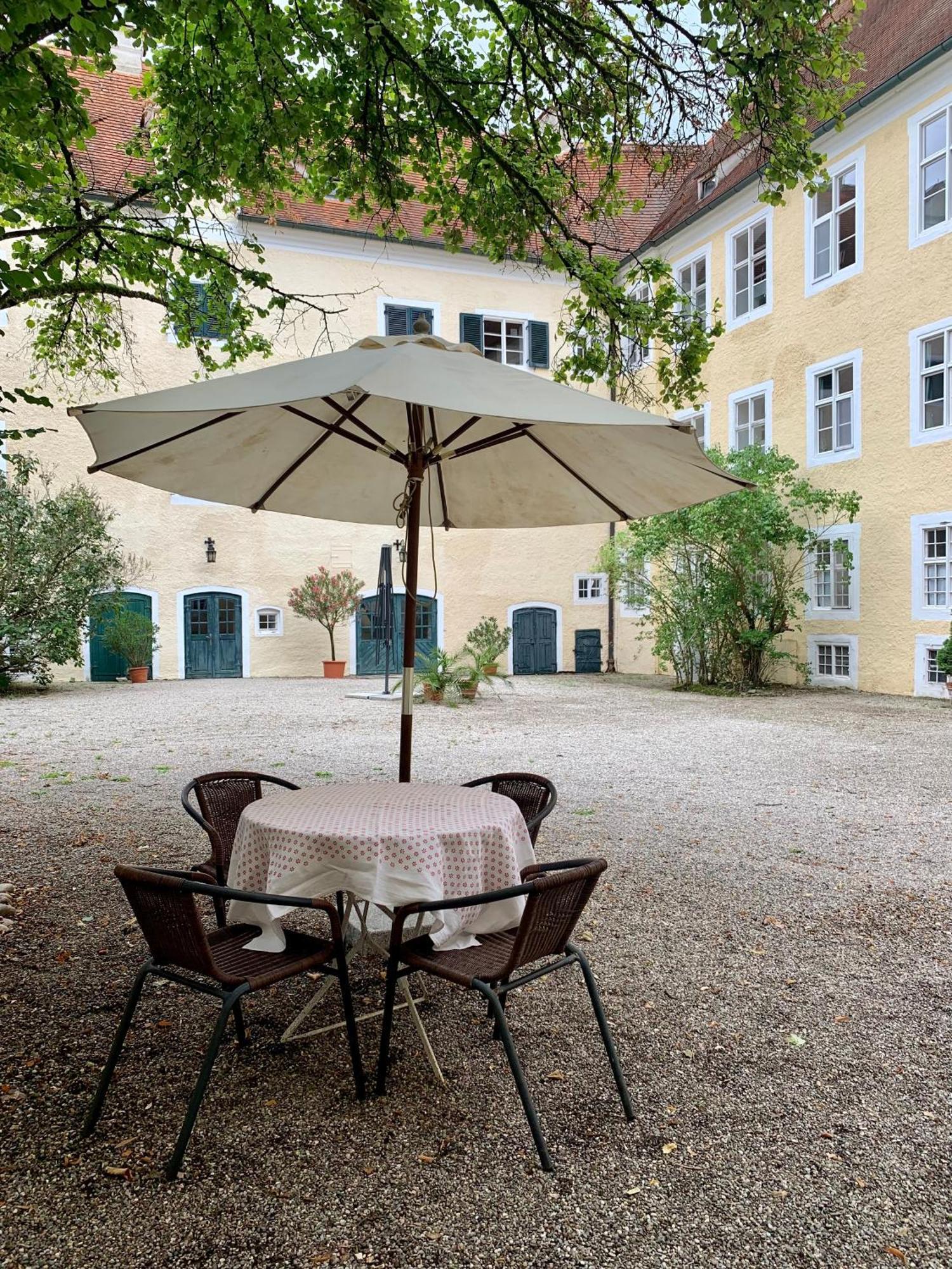 Wohnen Im Wasserschloss Sandizell Schrobenhausen Eksteriør bilde